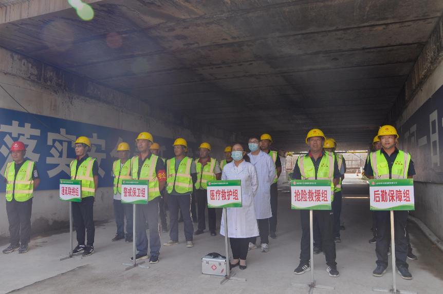 文昌湖梁場特種設(shè)備（起重傷害）事故應(yīng)急演練紀(jì)實(shí)