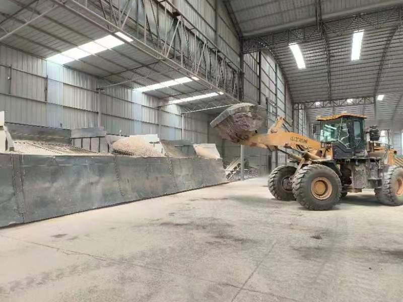 用奮斗為國慶獻(xiàn)禮——高青生產(chǎn)基地供料不停歇