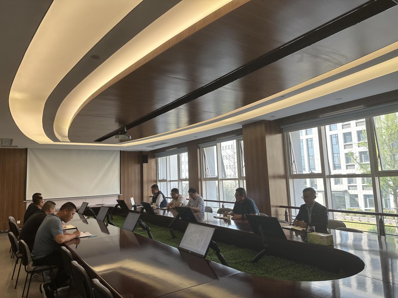 公司對本年度主要項目召開策劃評審會議