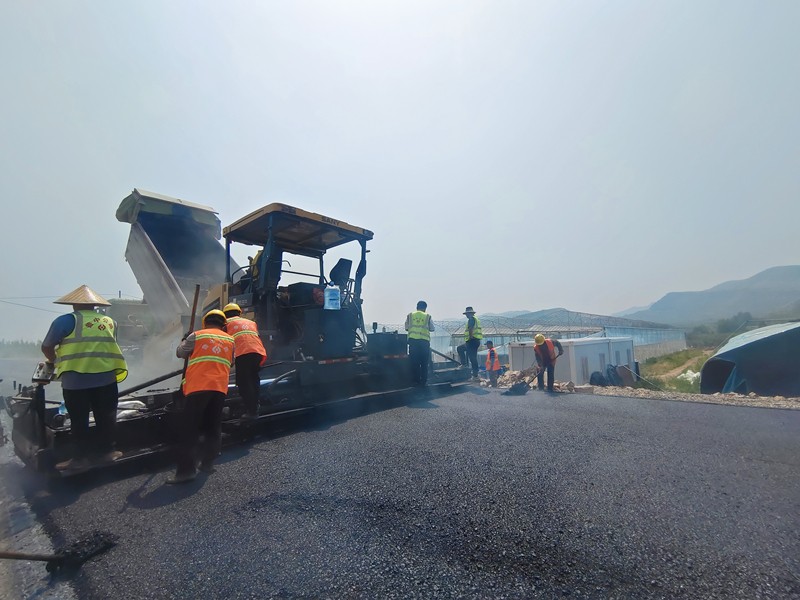 微信圖片_20240522093645分水新村多村振興設(shè)施農(nóng)業(yè)建設(shè)項(xiàng)目水穩(wěn)及瀝青路面施工2 微信圖片_20240522093645分水新村多村振興設(shè)施農(nóng)業(yè)建設(shè)項(xiàng)目水穩(wěn)及瀝青路面施工2
