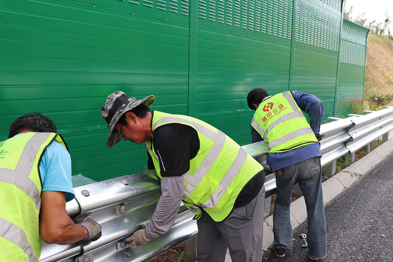 中秋假期不停歇，堅(jiān)守崗位別樣“圓”！