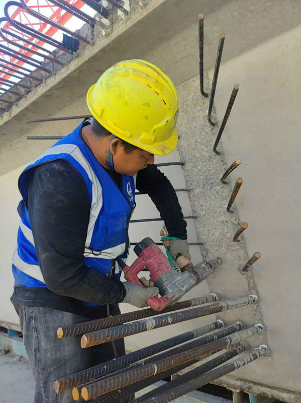 中橫梁鑿毛5Lit5q_副本 中橫梁鑿毛5Lit5q_副本