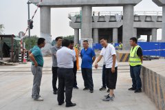 跋山涉水公路情 大道為公赤子心 ——記市政工程分公司經理翟峰